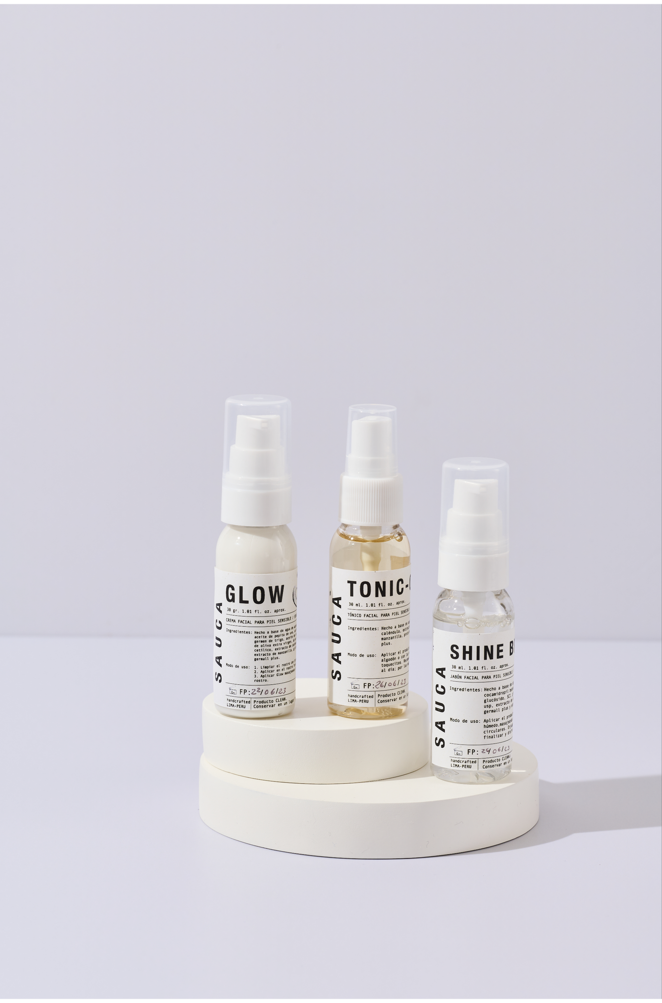 The skin care set travel size